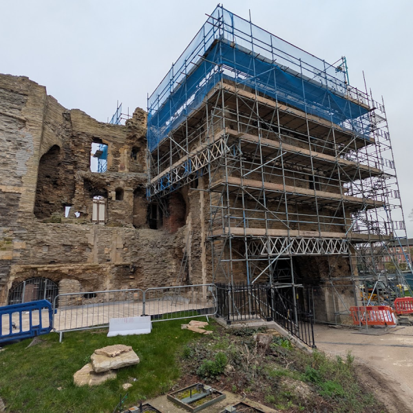 Back of Newark Castle Gatehouse under construction